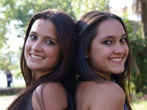 Gêmeas estudantes BH Izabela e Izadora Rodrigues (Foto: Arquivo pessoal)