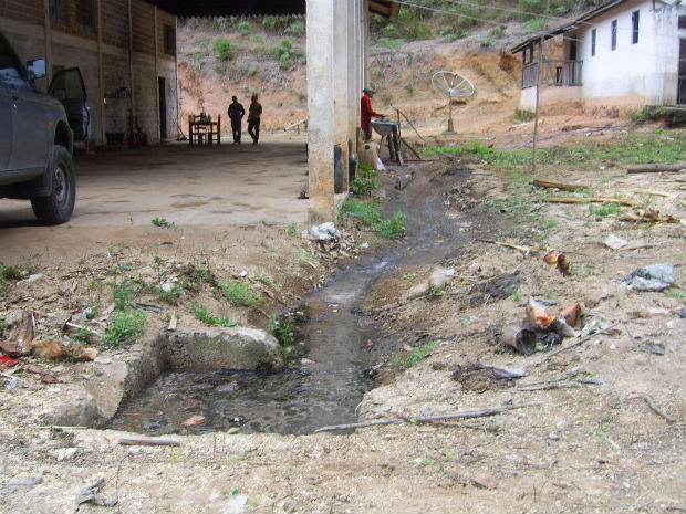 Fiscalização apontou que trabalhadores viviam sem saneamento básico (Foto: Divulgação/ Ministério do Trabalho do ES)
