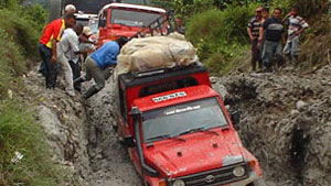 Estradas em mau estado causam problemas na Colômbia (Foto: cortesia do jornal Diario Del Sur)