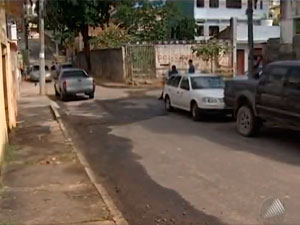 Rua da Boca do Rio, em Salvador, onde mortes ocorreram (Foto: Reprodução/ TVBA)