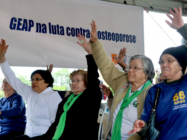 Público participou de evento promovido pelo Ministério da Saúde, em parceria com o GDF, para o lançamento da campanha nacional de mobilização para prevenção à osteoporose. (Foto: Antônio Cruz / Agência Brasil)