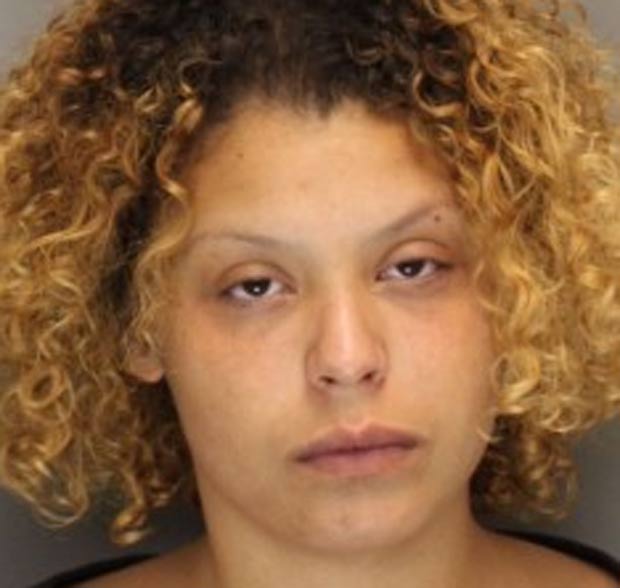 Alexandrea Brooks foi presa por roubar 26 caixas de preservativos. (Foto: Divulgação)