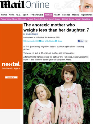 Rebecca Jones e a filha de sete anos (Foto: Reprodução/Daily Mail)