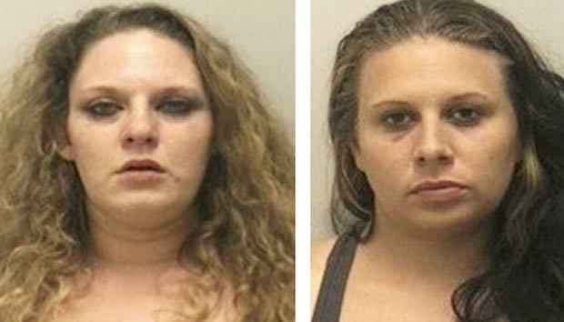 Regina Dawn Shiner e Christianne NicoleTaylor foram presas após ato sexual no estacionamento. (Foto: Divulgação)