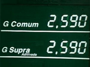 Gasolina é vendida por R$ 2,59 em João Pessoa (Foto: Reprodução/TV Cabo Branco)