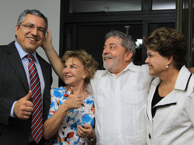 Lula e Marisa receberam Dilma e ministro da Saúde, Alexandre Padilha, no apartamento em São Bernardo  (Foto: Ricardo Stuckert/Instituto Lula)