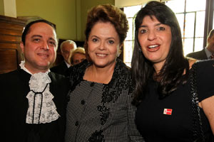 A presidente Dilma Rousseff com o cardiologista Roberto Kalil Filho (Foto: Roberto Stuckert Filho / Presidência)