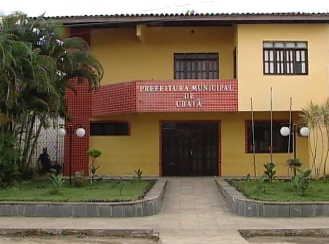 Prefeitura de Ubatã  (Foto: Reprodução TV Santa Cruz)