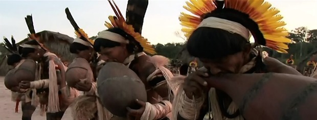 Ritual de tribo de MT é tombado patrimônio imaterial pela Unesco (Foto: Documentário Yaokwa de Fausto Campoli e Vicent Carelli)