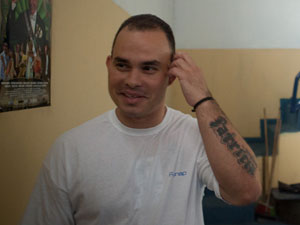 Davi Judice, 32, preso por um assassinato que ele diz não ter cometido e tráfico de drogas (Foto: Caio Kenji)