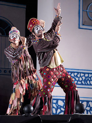 Espetáculo é inspirado em figuras da cultura popular nordestina (Foto: Divulgação)