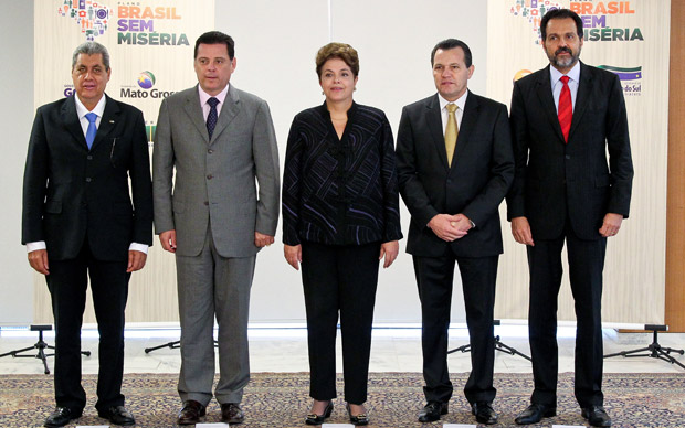 Presidente Dilma com os governadores do Centro-Oeste (Foto: Roberto Stuckert Filho / Presidência)