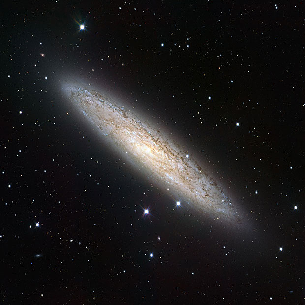 Fotografia feita no Observatório Europeu do Sul da galáxia do Escultor (Foto: ESO/INAF-VST)