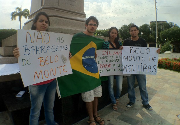Ato simbólico teve poucos adeptos em Manaus. (Foto: Girlene Medeiros/G1 AM)