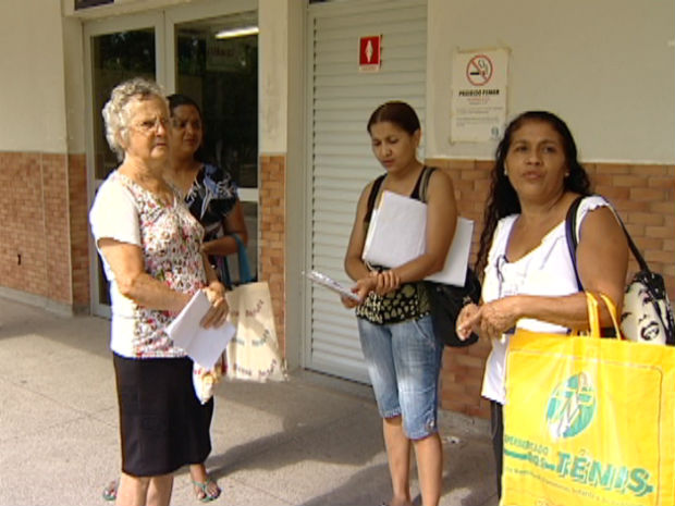Pacientes não foram atendidos no Cre de Vila Velha (Foto: Reprodução/TV Gazeta)