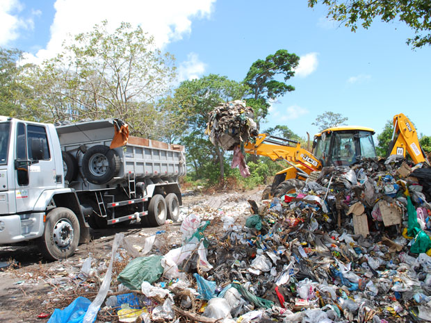 Cerca de 50 toneladas de lixo foram retirados (Foto: Divulgação / Prefeitura de Paulista)