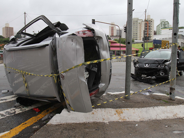 acidente zona sul (Foto: Luiz Guarnieri/Agência Estado)