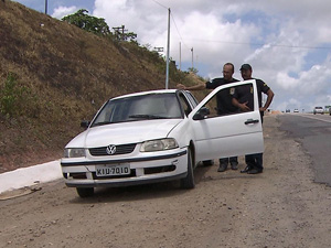 Casal foi atingido nas primeiras horas de 2012. (Foto: Reprodução / TV Globo)