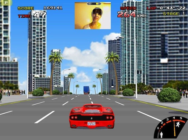 Game de corida rastreia movimentos da cabeça do jogador para controlar carro (Foto: Divulgação)