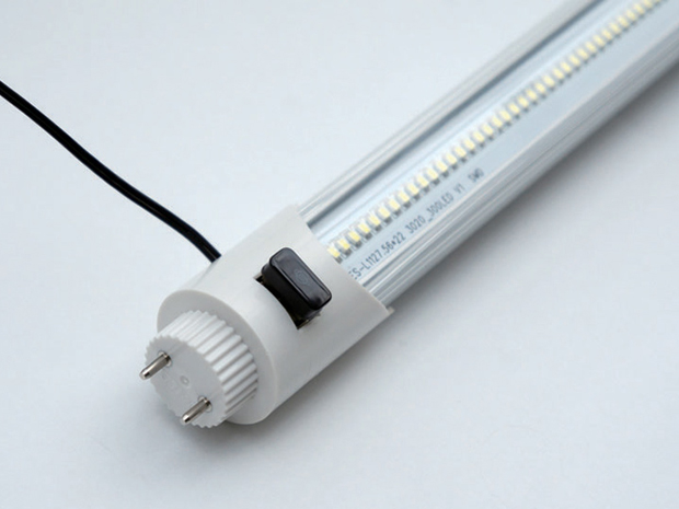 A empresa japonesa NetLED lançou um painel de lâmpadas LED 40W que se conecta à internet sem fio, possibilitando a configuração da luminosidade pelo computador, celular ou sensores de movimentou ou calor (Foto: Divulgação)