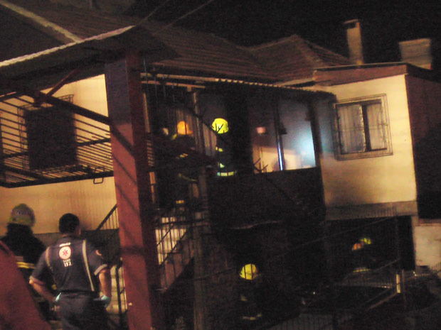 Incêndio matou quatro pessoas dentro de uma casa em Caxias do Sul, RS (Foto: Divulgação/CRPO Serra)