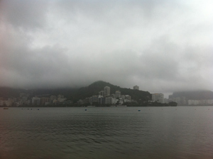 Céu fica encoberto no Rio (Foto: Renata Soares  / G1)