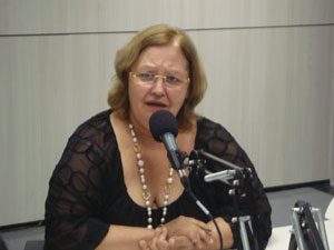 Reitora da UEPB quer audiência para discutir corte de verbas (Foto: Rammom Monte/G1)