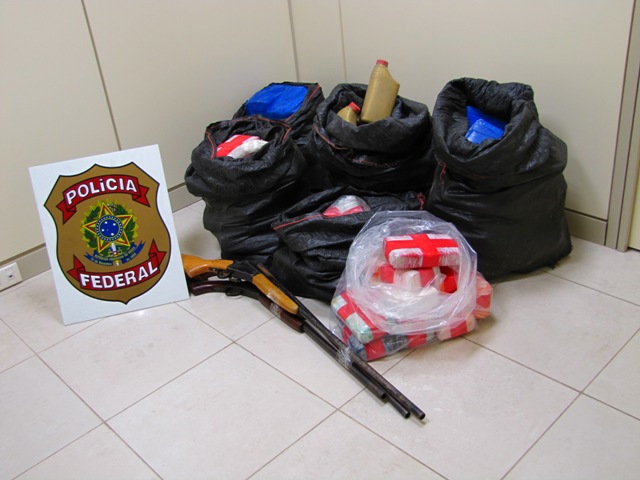 Polícia apreendeu 168 kg de cocaína nesta quinta-feira (03). (Foto: Divulgação/PF)