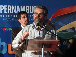 Fernando Duarte defendeu importância dos cortejos de rua. (Foto: Katherine Coutinho / G1)
