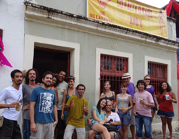 Turistas de todo o Brasil e do exterior vêm curtir a folia em Olinda (Foto: Luna Markman / G1)