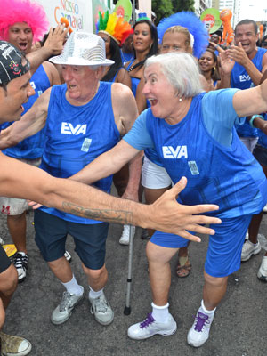 Casal comemora 21 anos de folia em Salvador e 50 anos de união neste domingo (19) (Foto: Eduardo Freire/G1)
