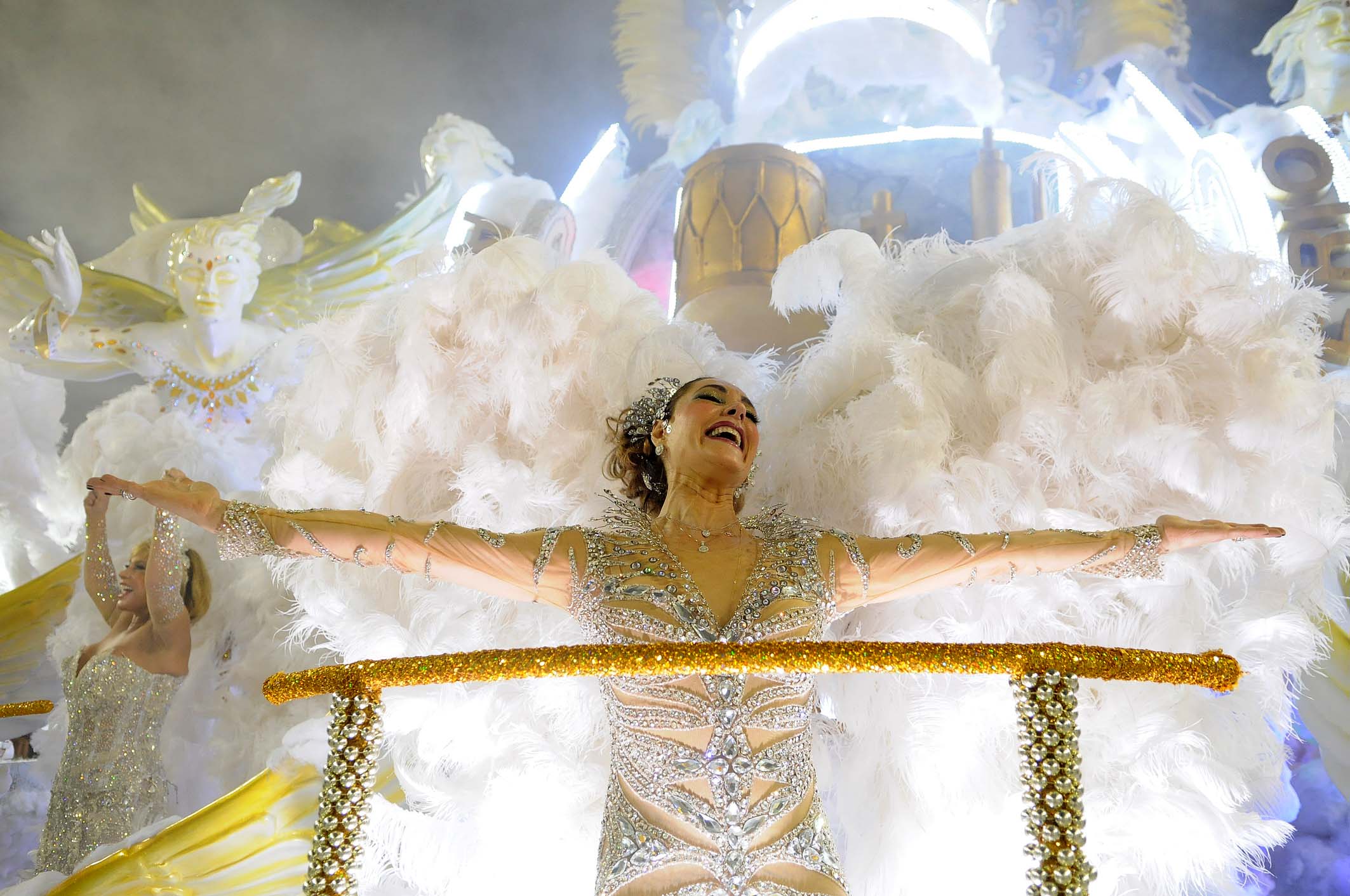 Christiane Torloni adaptou para o carnaval o seu bordão do Rock in Rio; desta vez, a atriz disse, após o desfile: 'Hoje é dia de carnaval, bebê'.