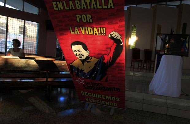 Em recuperação em Cuba, Chávez dá ordens a ministros venezuelanos