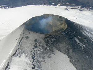 Vulcão Villarica (Foto: Wikimedia Commons/ BBC)