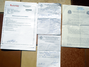 Vítima registrou ocorrência e mostra exame feito em Hospital de Campinas (Foto: Arquivo pessoal / Maria Aparecida da Silva Corrêa)