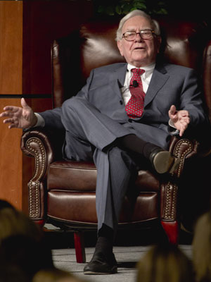 Warren Buffett, em imagem do final de 2011 (Foto: AP)
