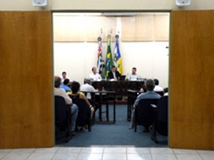 Câmara aprova redução de salário dos vereadores (Foto: Divulgação/Câmara de Descalvado)