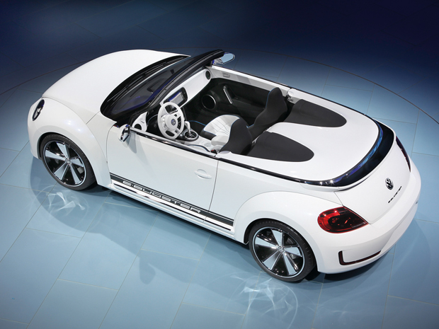 E-Bugster, o modelo 100% do Beetle que a Volkswagen apresentará no Salão de Pequim (Foto: Divulgação)