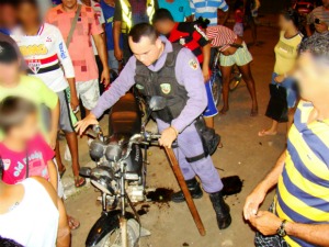 Vítimas foram trazidas para o Hospital e Pronto Socorro 28 de Agosto, em Manaus (Foto: Marcos Mendonça/ Divulgação)
