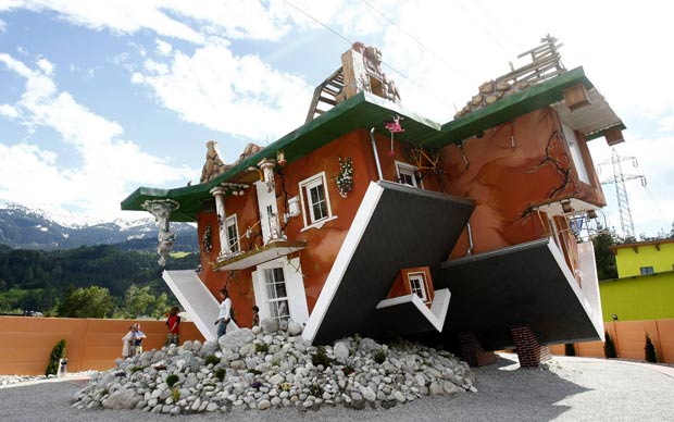 Casa serve de atração na vila austríaca de Terfens. (Foto: Dominic Ebenbichler/Reuters)