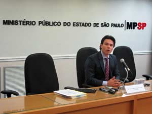 promotor Márcio Augusto Friggi de Carvalho  (Foto: Márcio Pinho/G1)