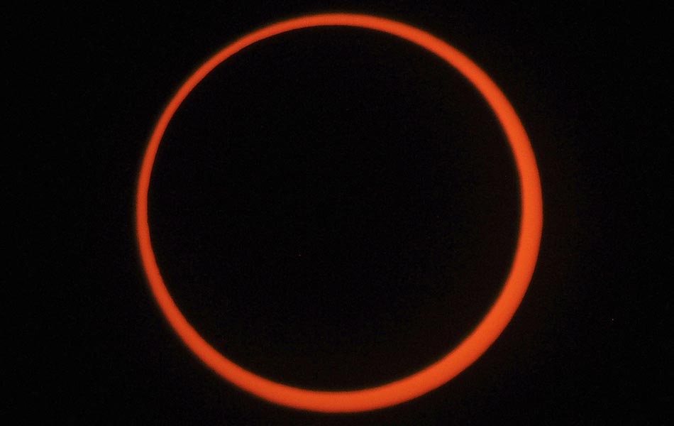 Eclipse formou um 'anel de fogo' no Novo México, nos Estados Unidos