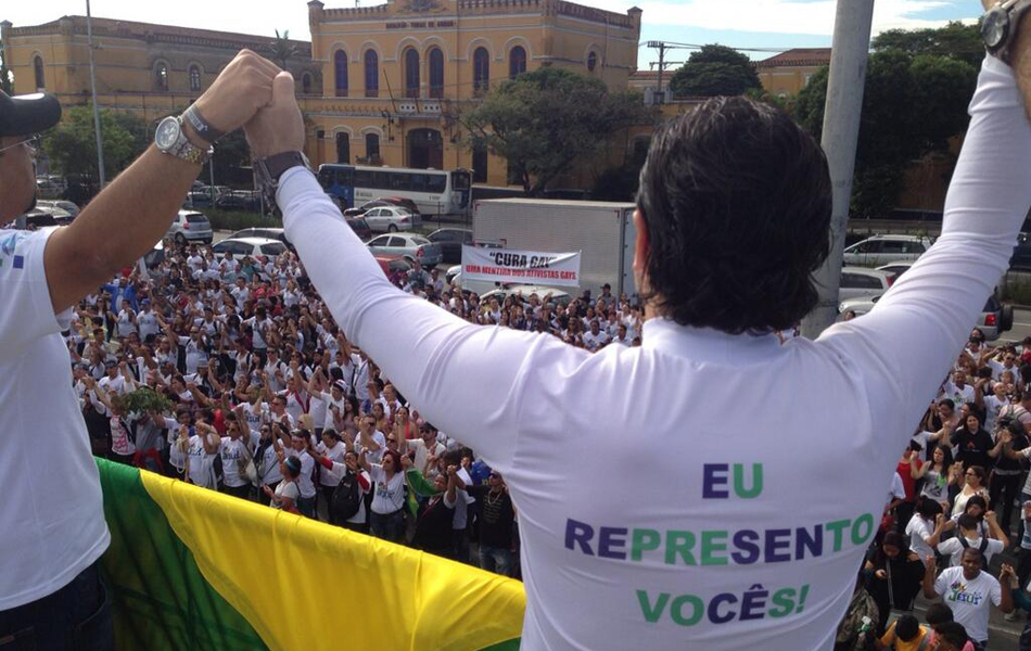 Foto postada no twitter do deputado Marco Feliciano, 'Foto Marcha Pra Jesus - EU REPRESENTO VOCÊS!'
