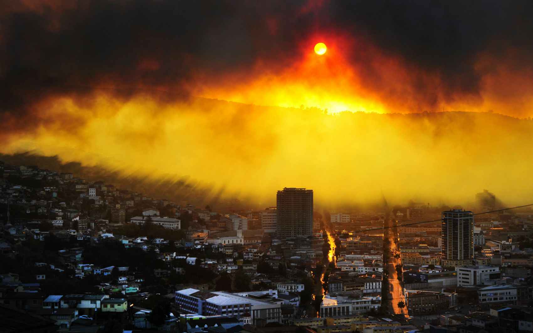 Veja fotos do incêndio que atinge cidade do Chile fotos em Mundo g1