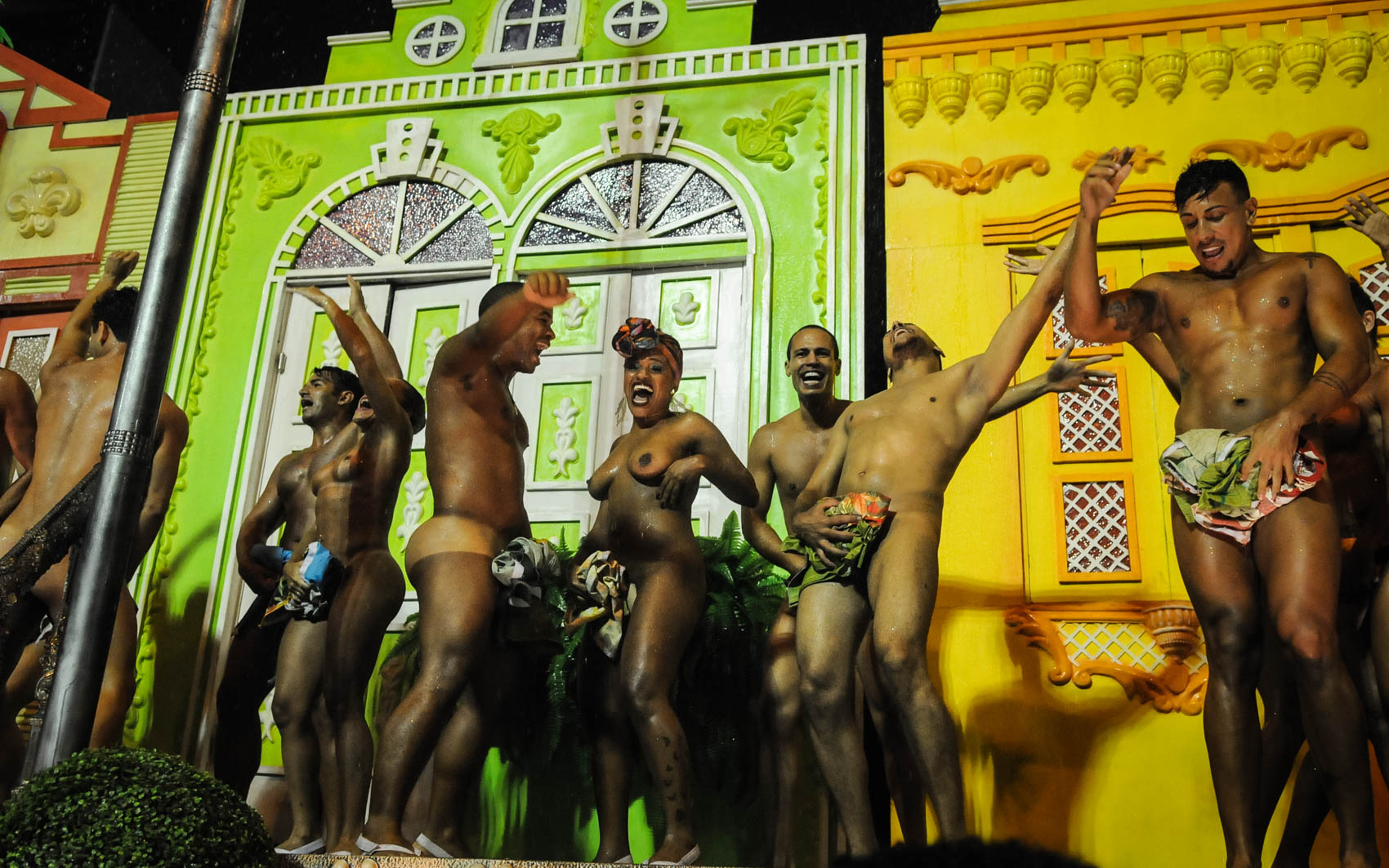 голые проститутки бразилия фото 50