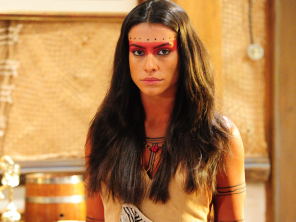 Estela confessa que seu verdadeiro nome é Estrela, filha da índia Inayê