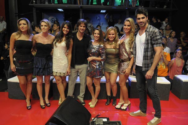 Os ex-participantes do jogo se reuniram para assistir à final (Foto: TV Globo/ Renato Rocha Miranda)