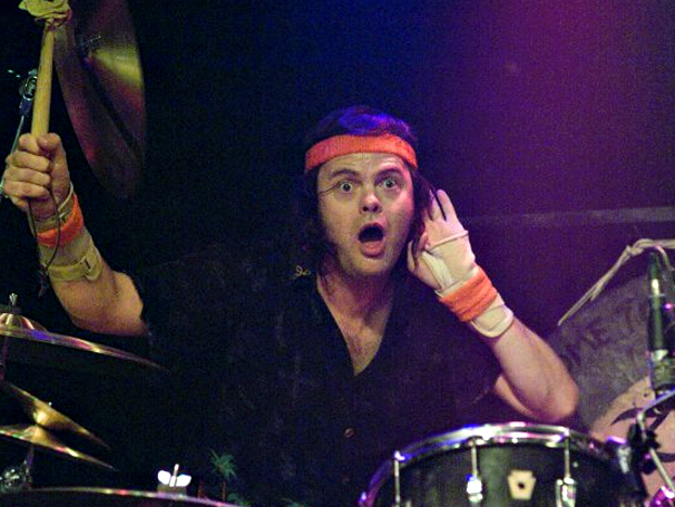 Robert "Fish" Fishman é expulso da banda Vesuvius em que tocava como baterista (Foto: Divulgação)