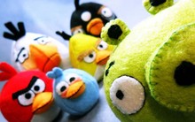 http://s.glbimg.com/po/tt/f/220x138/2011/11/29/angry_birds.jpg