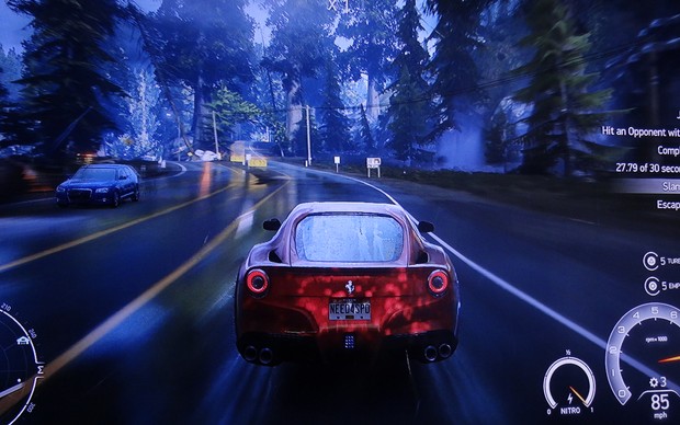 Testamos Need For Speed Rivals na E3 2013 (Foto: Renan Dayube / TechTudo)